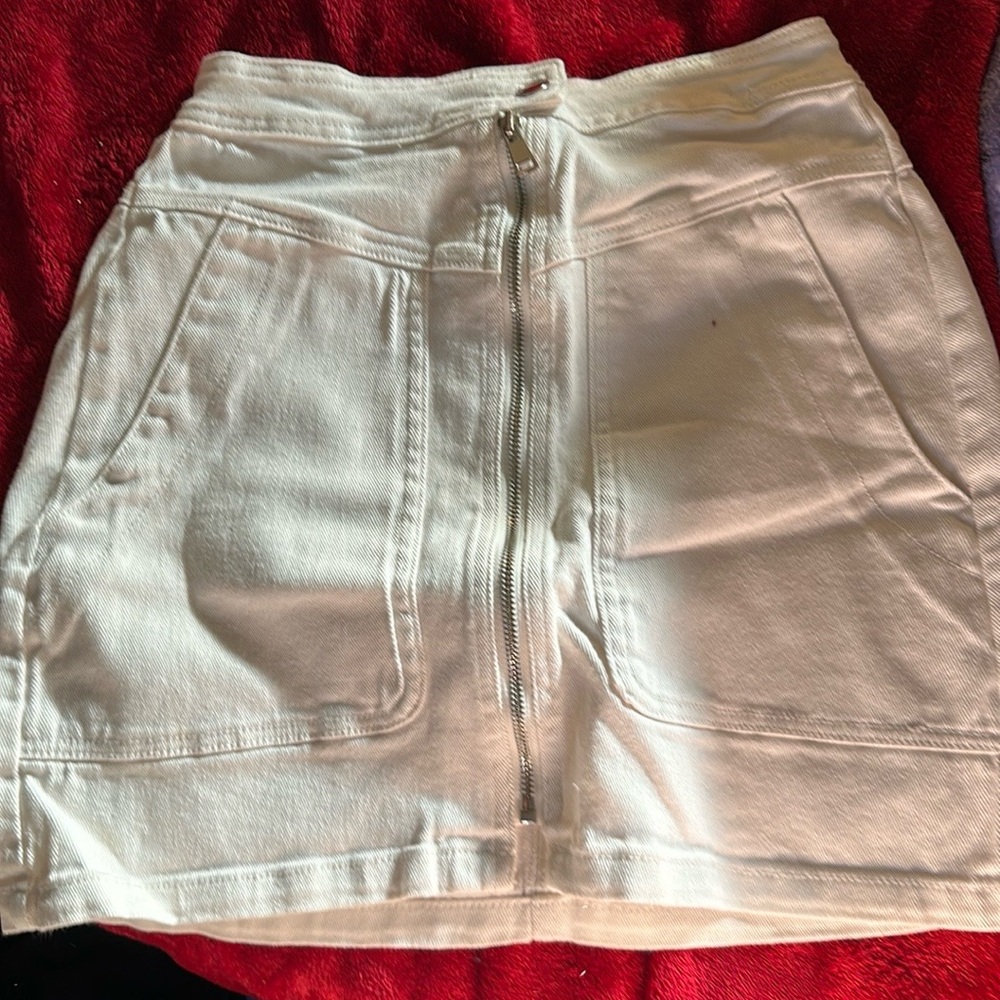 white zip up skirt